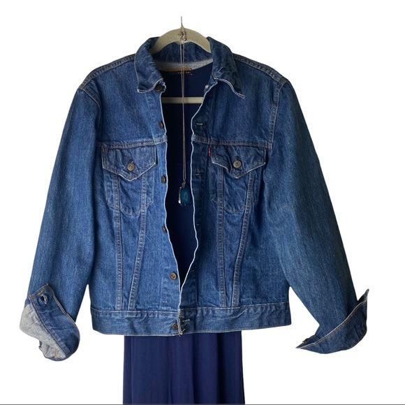 VTG Levi’s Embroidered Denim Jacket - Picture 7 of 14